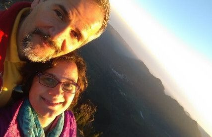 Couple on mountains (Spanish poem)